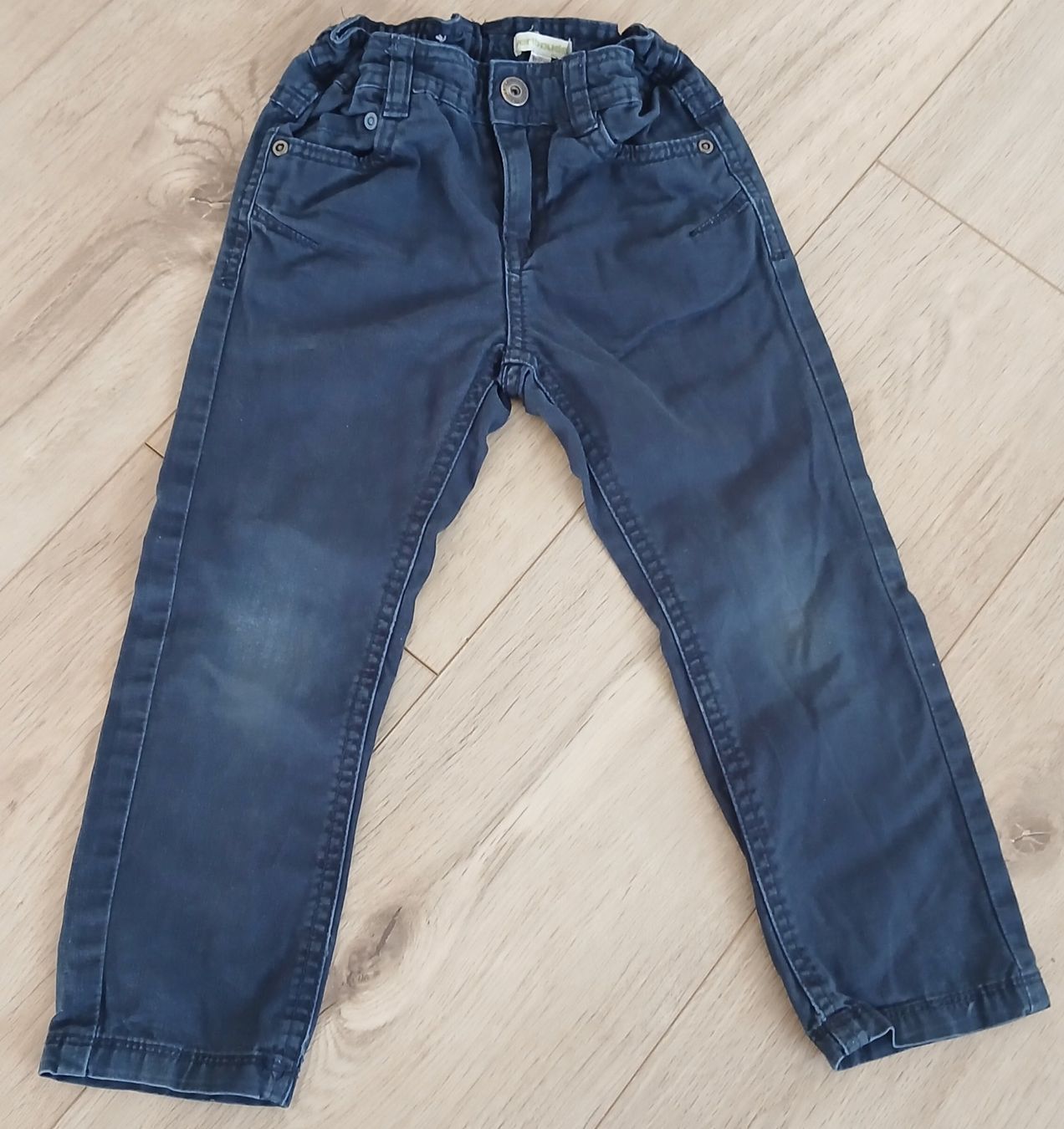 Vertbaudet Hosen: Hose Grösse 102 – Gebraucht aus Sissach von mar_xc7r