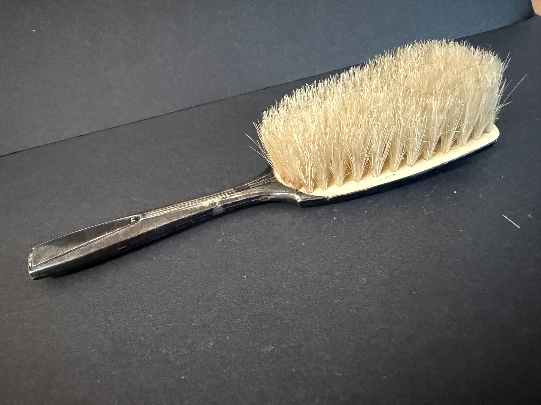 Altro per la cura dei capelli: Antike Silber Bürste 925 – Usato da Spiegel b. Bern venduto da Rogger72 3