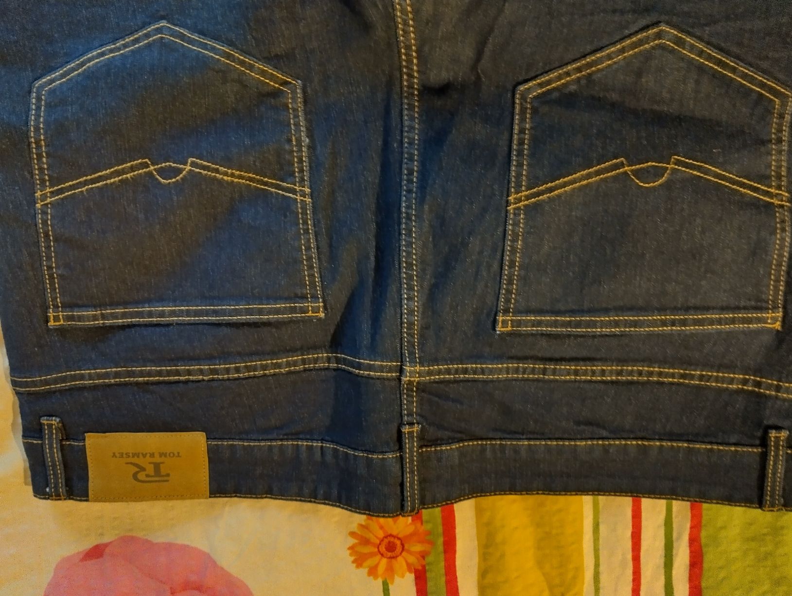 Jeans: Jeans homme neuf – Nuovo e nell'imballaggio originale da Pompaples venduto da vab_s52h 7