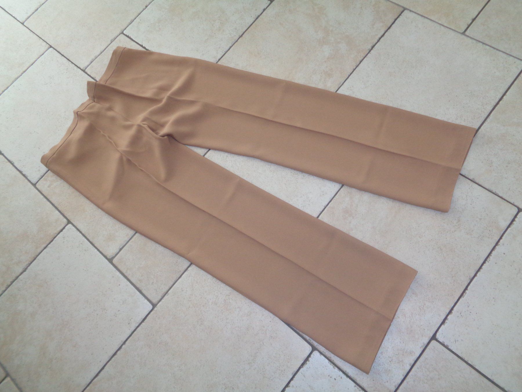 Pantalons: Hose   Grösse 38/40 – D'occasion à Kreuzlingen par Robi-2003 3