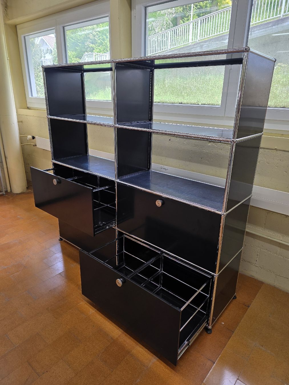 USM Scaffali: Designer Regal USM Haller schwarz  – Usato da Lichtensteig venduto da UsedINStore 2