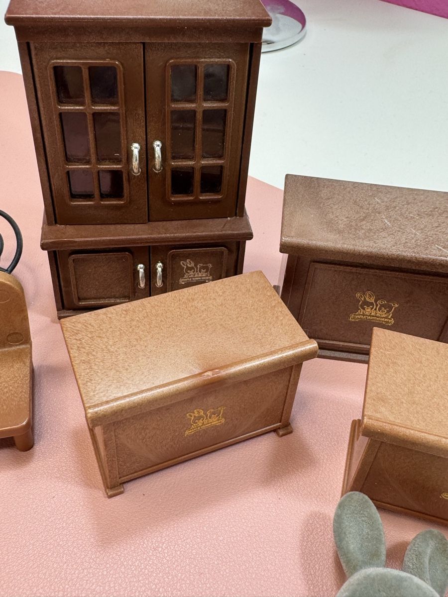 Sylvanian families Bambole: VINTAGE Sylvanian Families MAPLE TOWN – Usato da Bedano venduto da VBimby 2