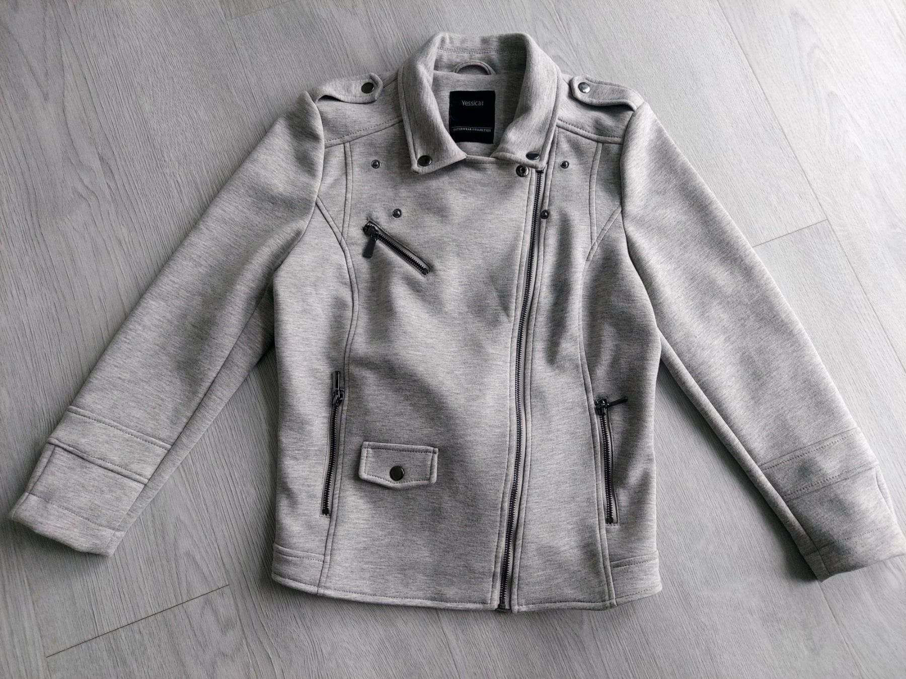 C&A Giacche: Jacke   Jessica   hellgrau   Gr.38/40 – Usato da Langnau am Albis venduto da kktdora 1