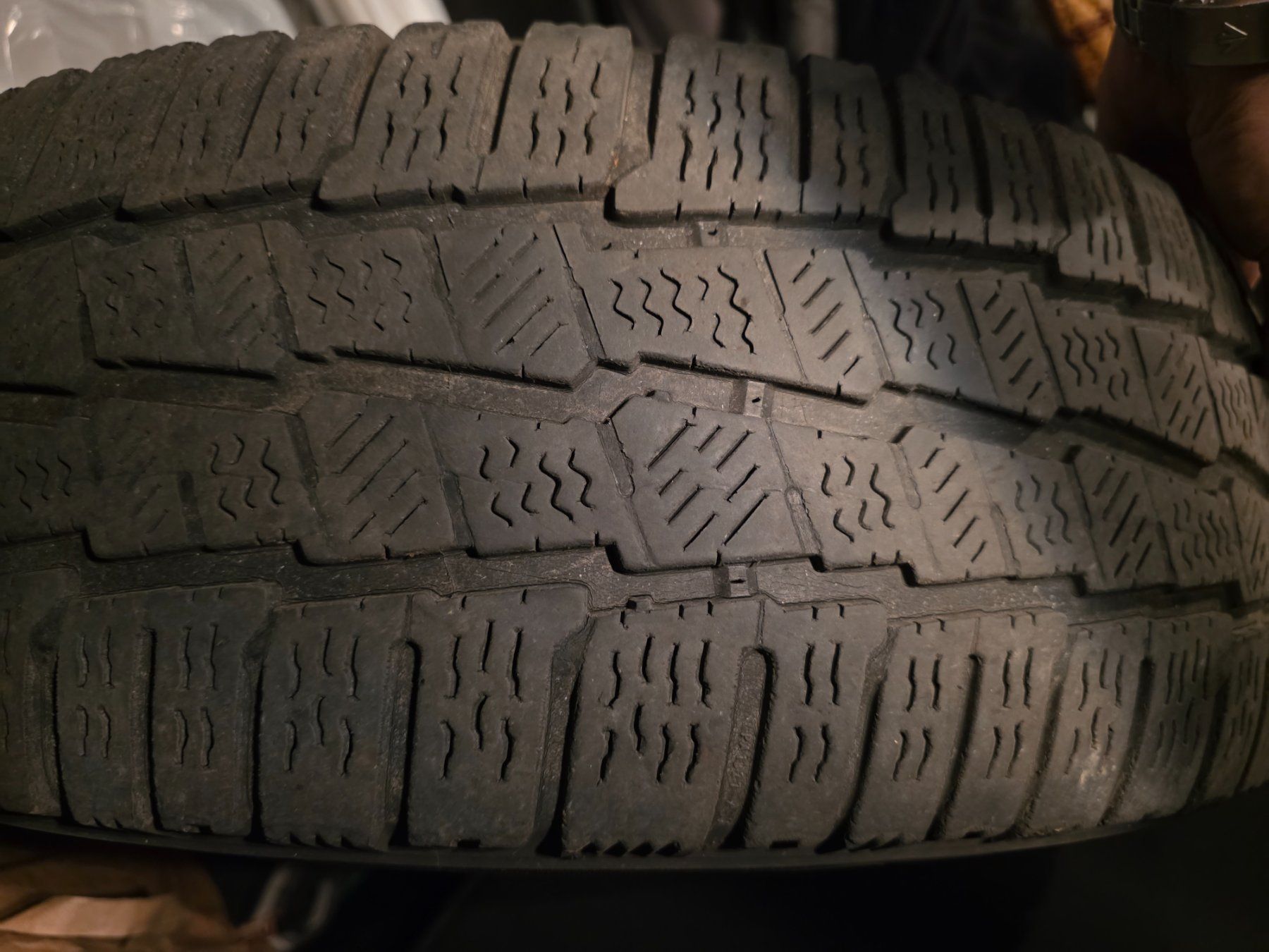 Ford Pneus & Kompletträder: Roues complètes ford transit – Gebraucht aus Aadorf von Rony82 1