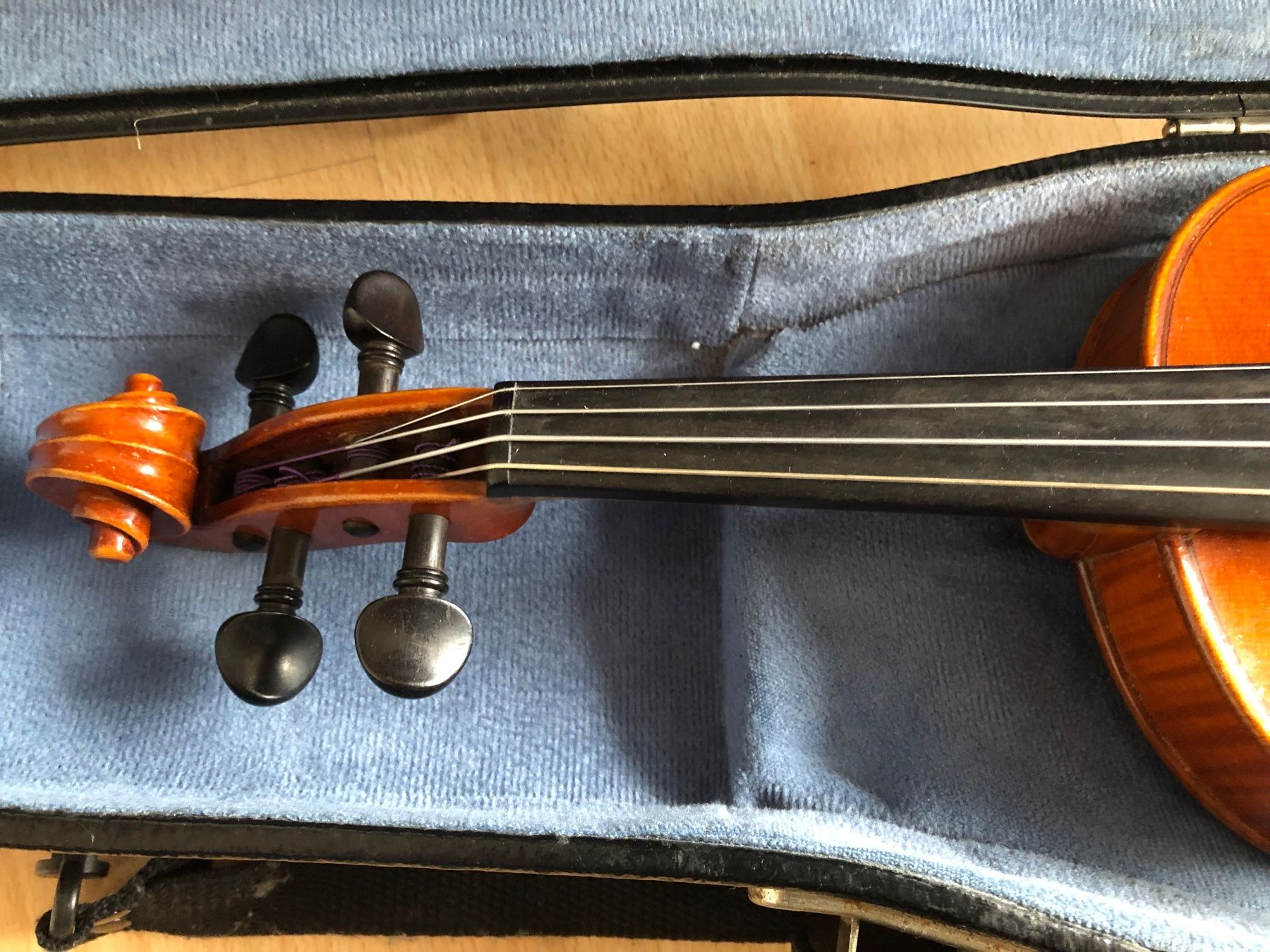 Strumenti musicali: 1/2 Geige & 1/2 Bogen – Usato da Stäfa venduto da sinalong9 7
