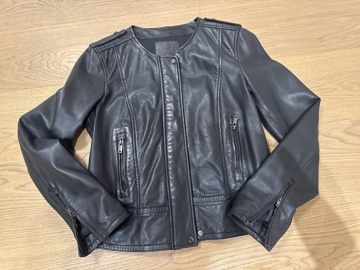 Massimo Dutti Jacken: Wunderschöne Damen Leder Bikerjacke von Massimo Dutti Gr. S – Gebraucht aus Ennetbaden von Katiusia 2