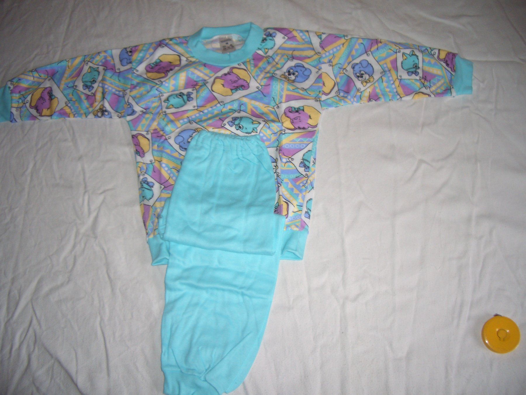 Pigiama & Simili: Kinder Pyjama Set gemustert hellblau Grösse 98 neu – Nuovo (secondo la descrizione) da Präz venduto da Eroberto