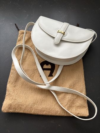 AIGNER  weisse Leder Tasche