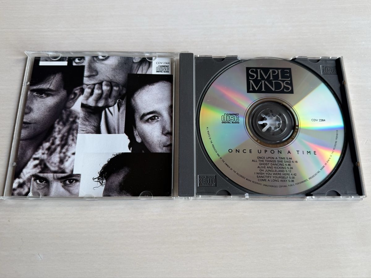 CD: Simple Minds Once Upon A Time CD  – Usato da Oberried Brienz venduto da Chyara 2