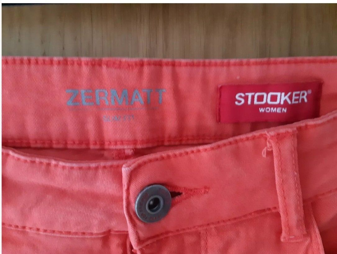 Pantaloni: Damen Mädchen  Hose 31/32 Blau Esprit Top – Usato da St.Gallen venduto da LaMiSa 1
