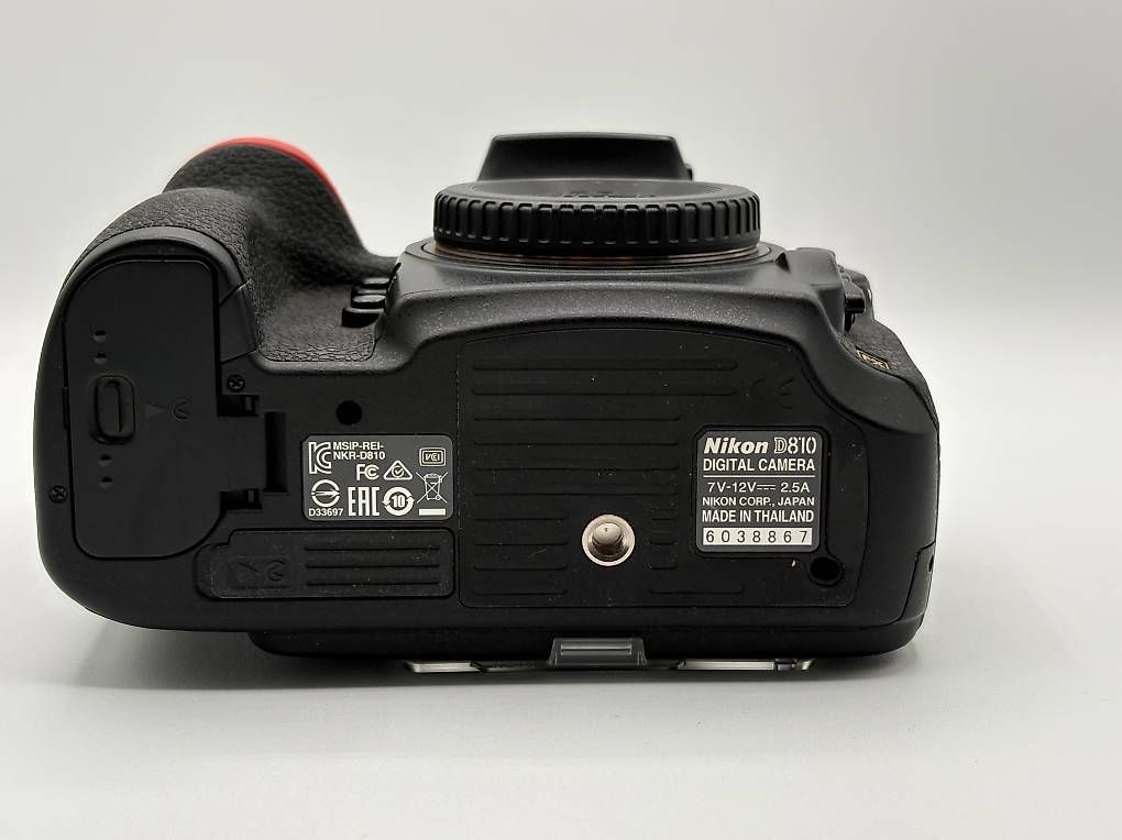 Nikon Appareil photo: Nikon D810 come nuova – D'occasion à Besazio par Giuffrysanatomy 3