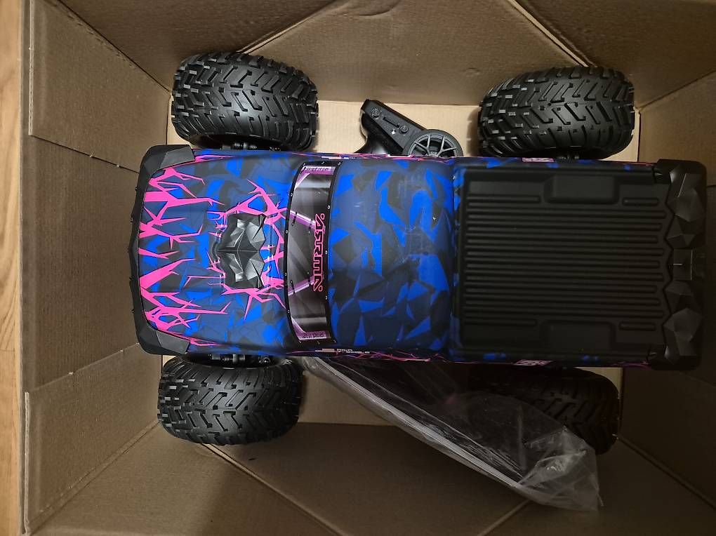 Arrma Modellismo RC: Arrma Quake 223s Neu – Usato da Niederweningen venduto da era_s96g 1