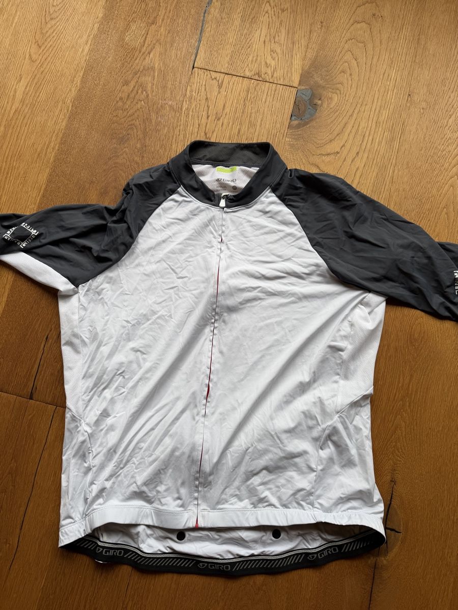Giro Canottiere & Pantaloni: Velo Shirt Giro – Usato da Ebnat-Kappel venduto da Hoelzli5