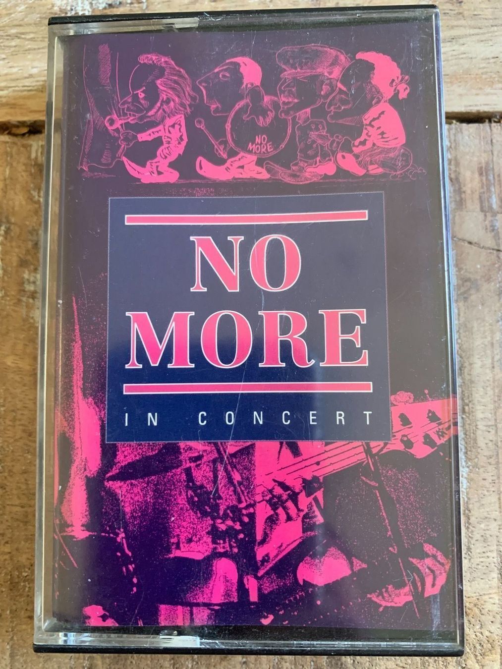 Musicassette: No More in Concert Kassette – Usato da Regensdorf venduto da Spyke55