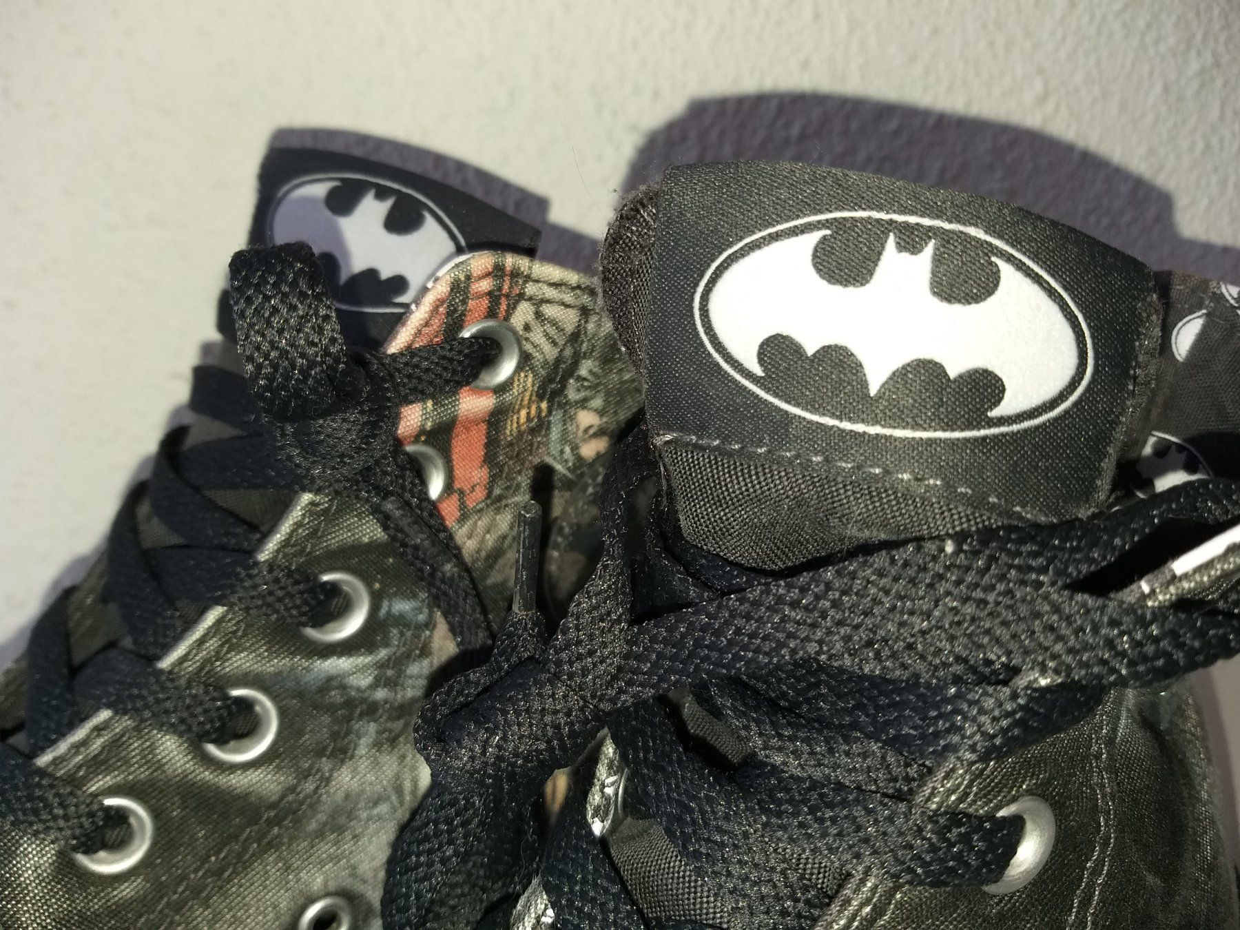 Converse Scarpe da uomo: CONVERSE DC COMICS BATMAN VOL.1   Pointure / Nummer 38 – Usato da Cossonay-ville venduto da Super-Price-Quality 1