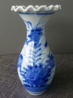 China-Japan, Porzellan Vase, 13 cm hoch, 1930-50