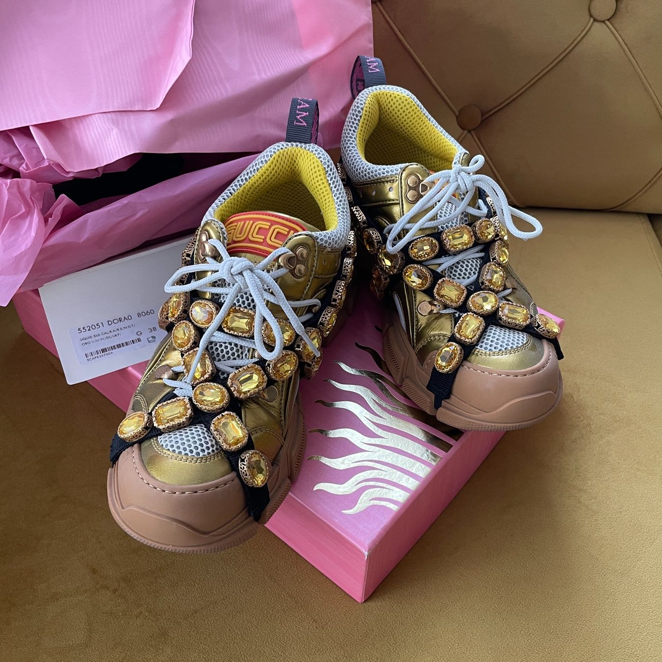 Scarpe da donna: Gucci Flashtrek Crystals 'Gold' – Usato da Dagmersellen venduto da sheli17 2