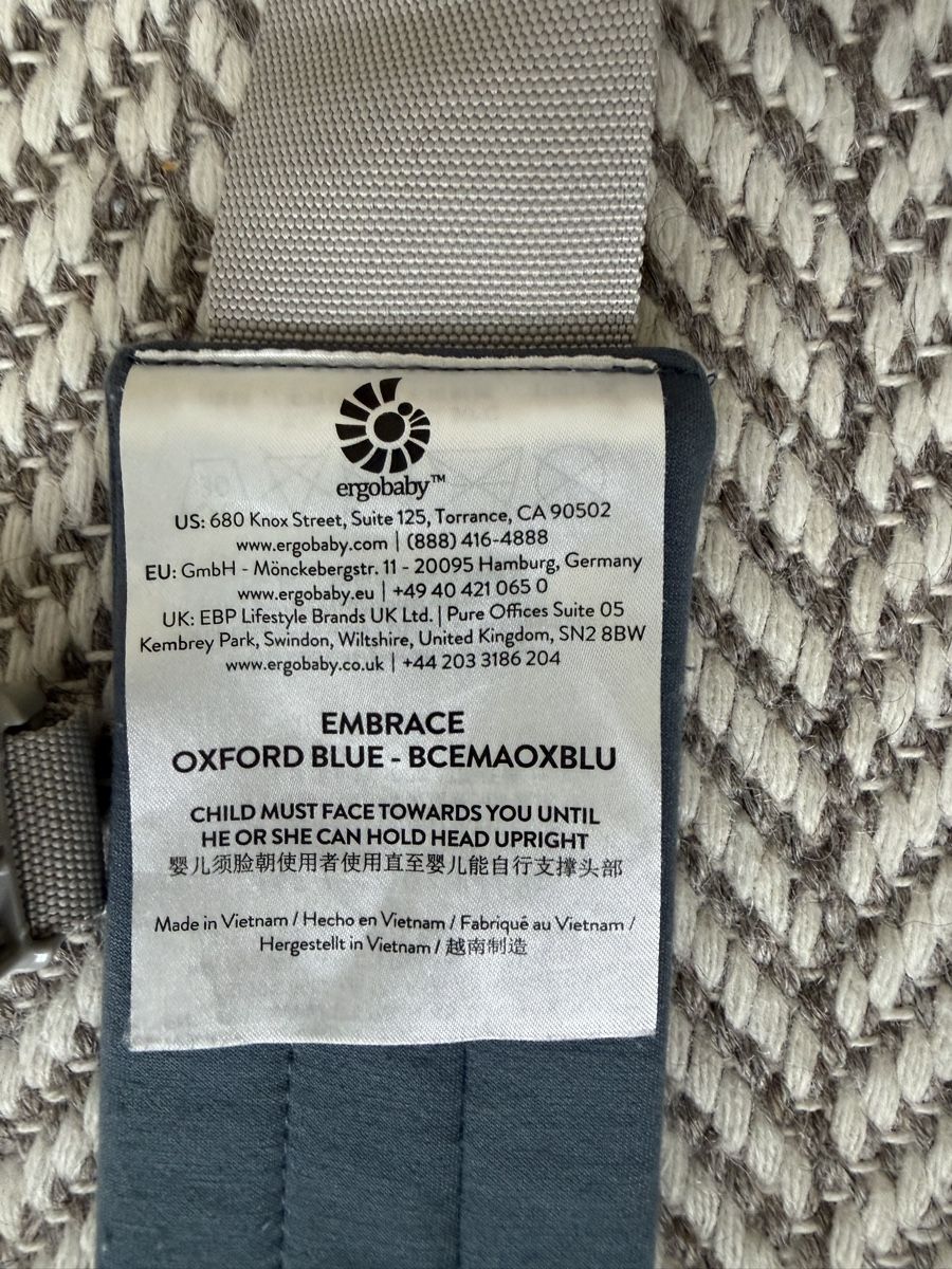 Ergo Baby Marsupi portabebè: ergobaby Embrace Newborn Carrier – Usato da Zürich venduto da agn_zw5s 4
