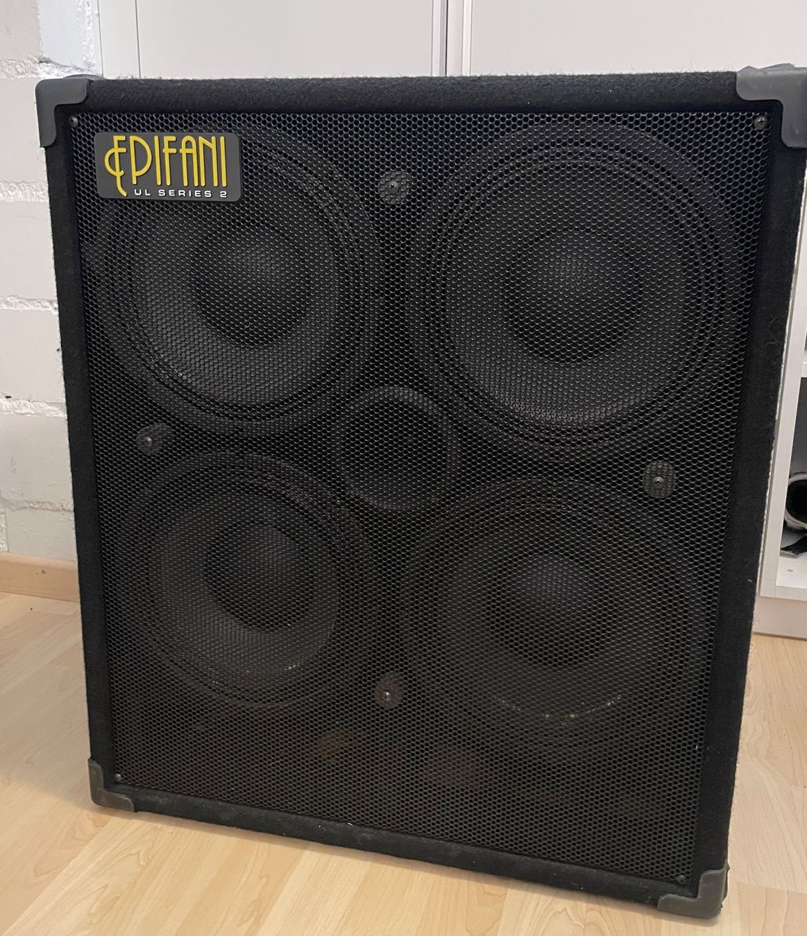 Strumenti musicali: Epifani UL 410 Series 2 Bass Box – Usato da egnach venduto da Ursbass