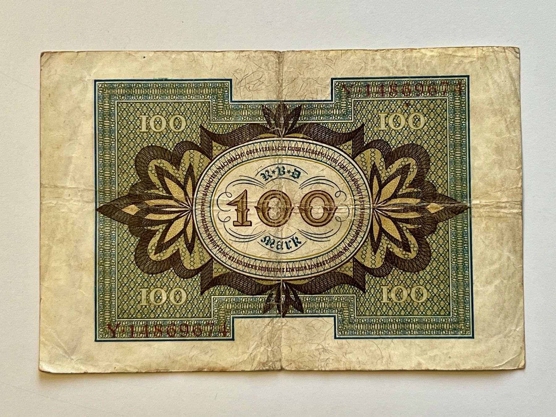 Banknoten: Alte 100 Mark Reichsbanknote von 1920 – Gebraucht aus Wollerau von Sammler-Ecke 1
