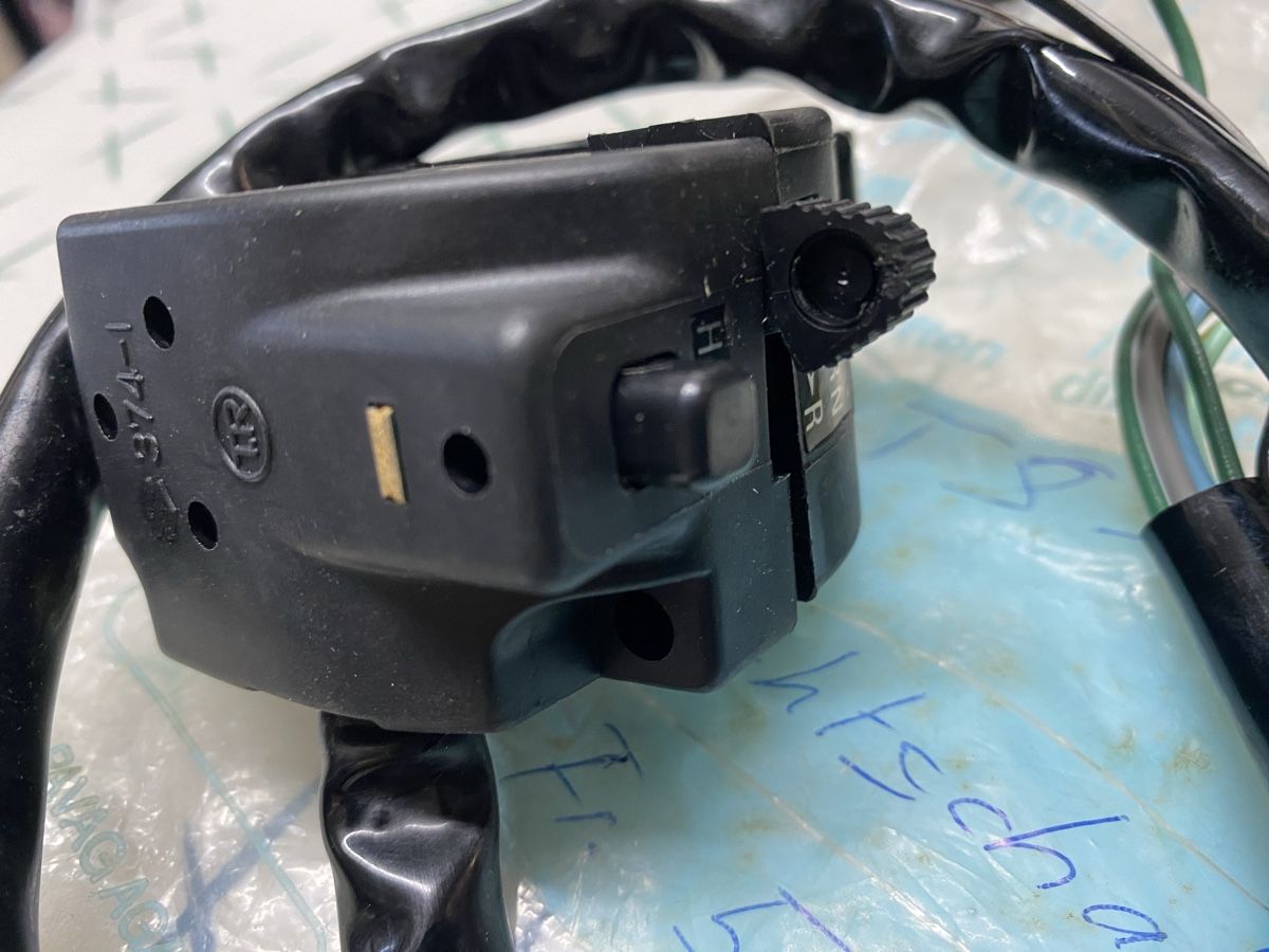Yamaha Alle Motorradersatzteile: Original Lichtschalter dt 125, Yamaha – Neu (gemäss Beschreibung) aus Birmenstorf AG von monza2011 3