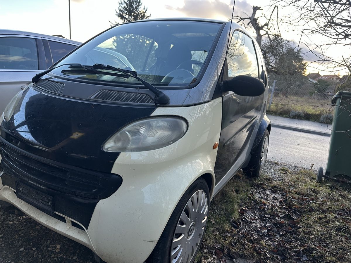Smart Automobili: Smart Fortwo 0.6 – Difettoso da Villarepos venduto da BestDeals52