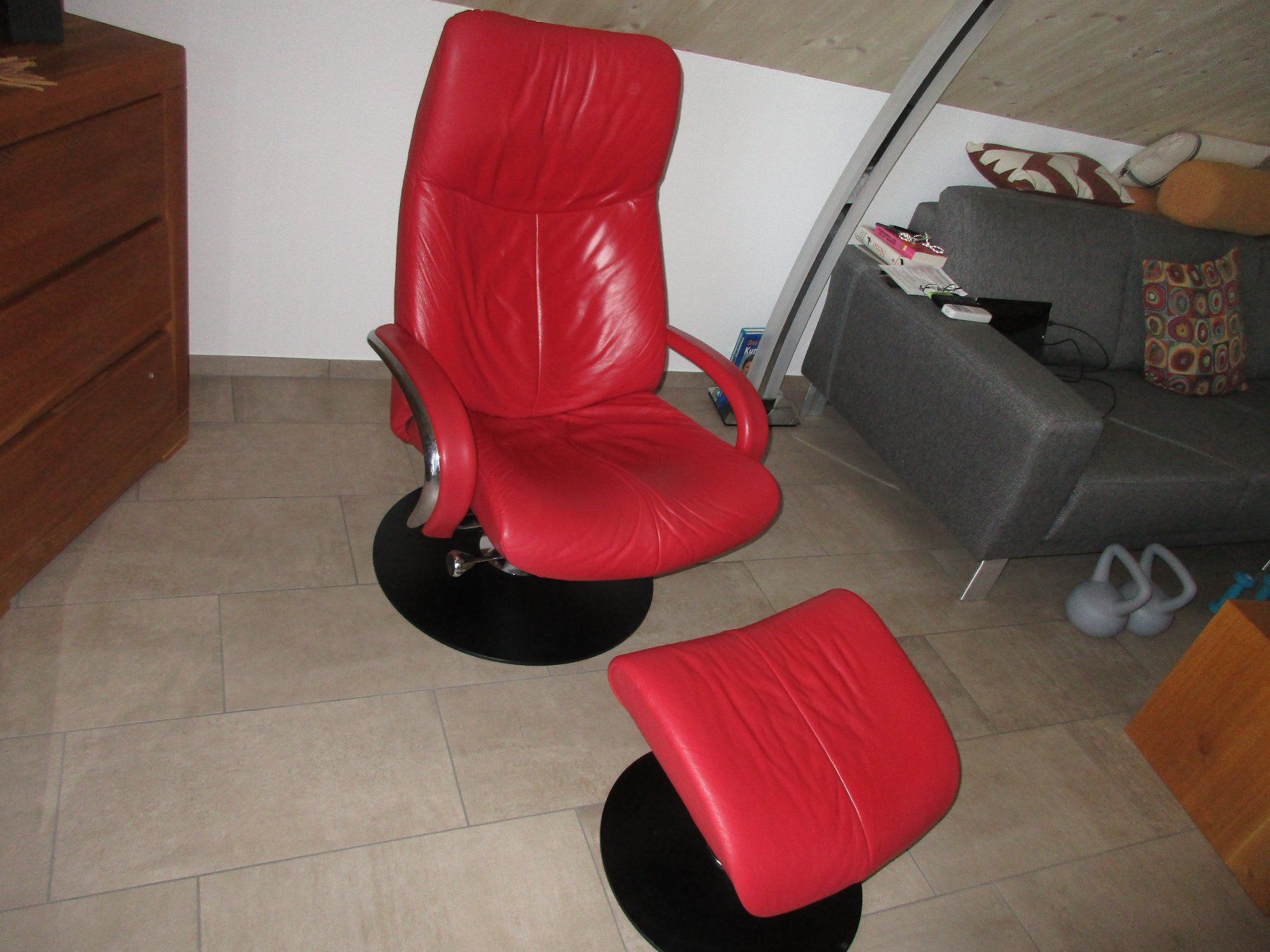 Poltrone: Relax Sessel rotes Leder – Usato da Niederwil AG venduto da Cembalo