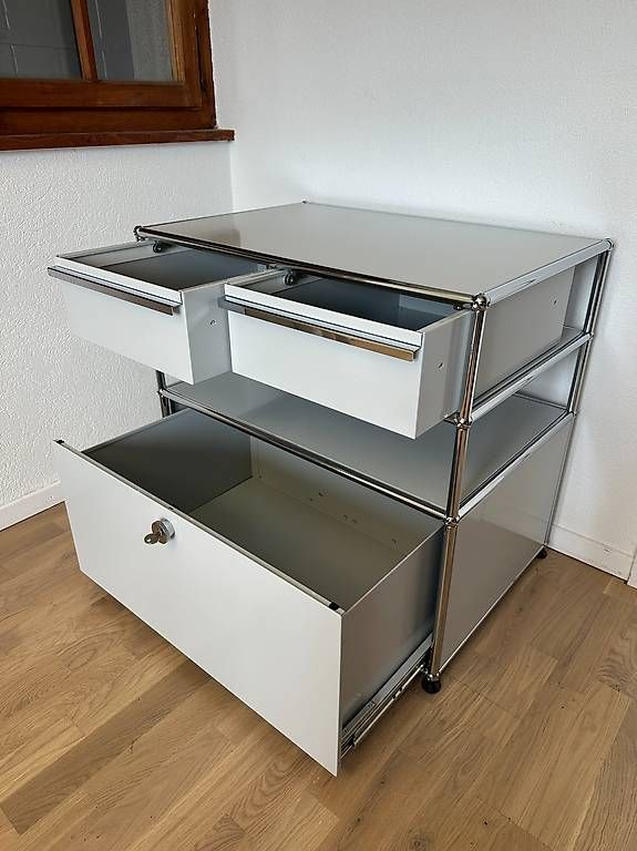 USM Commodes: Commode USM Haller en Gris Clair // Ref. AY0445 – D'occasion à Ravoire par ARKY_s 3