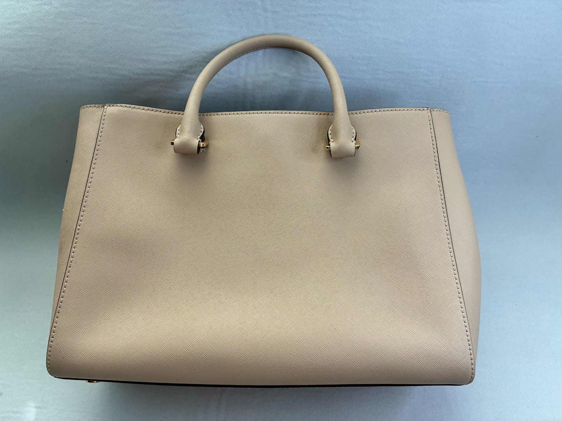 Michael Kors Sacs femmes: Michael Kors Kellen Satchel 100% original – D'occasion à Malleray par ste_rx2t 5