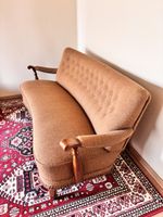 Vintage Sofa braun Holzrahmen mit Fransendekor
