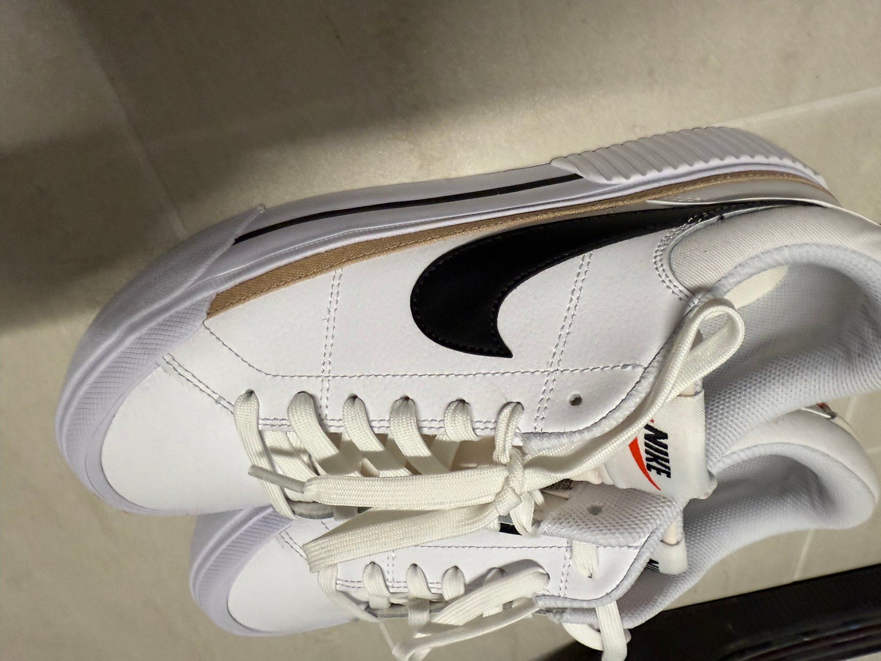 Nike Scarpe da uomo: Nike Court Legacy Gr.42 – Nuovo (secondo la descrizione) da Rorbas venduto da obstgaertler 7