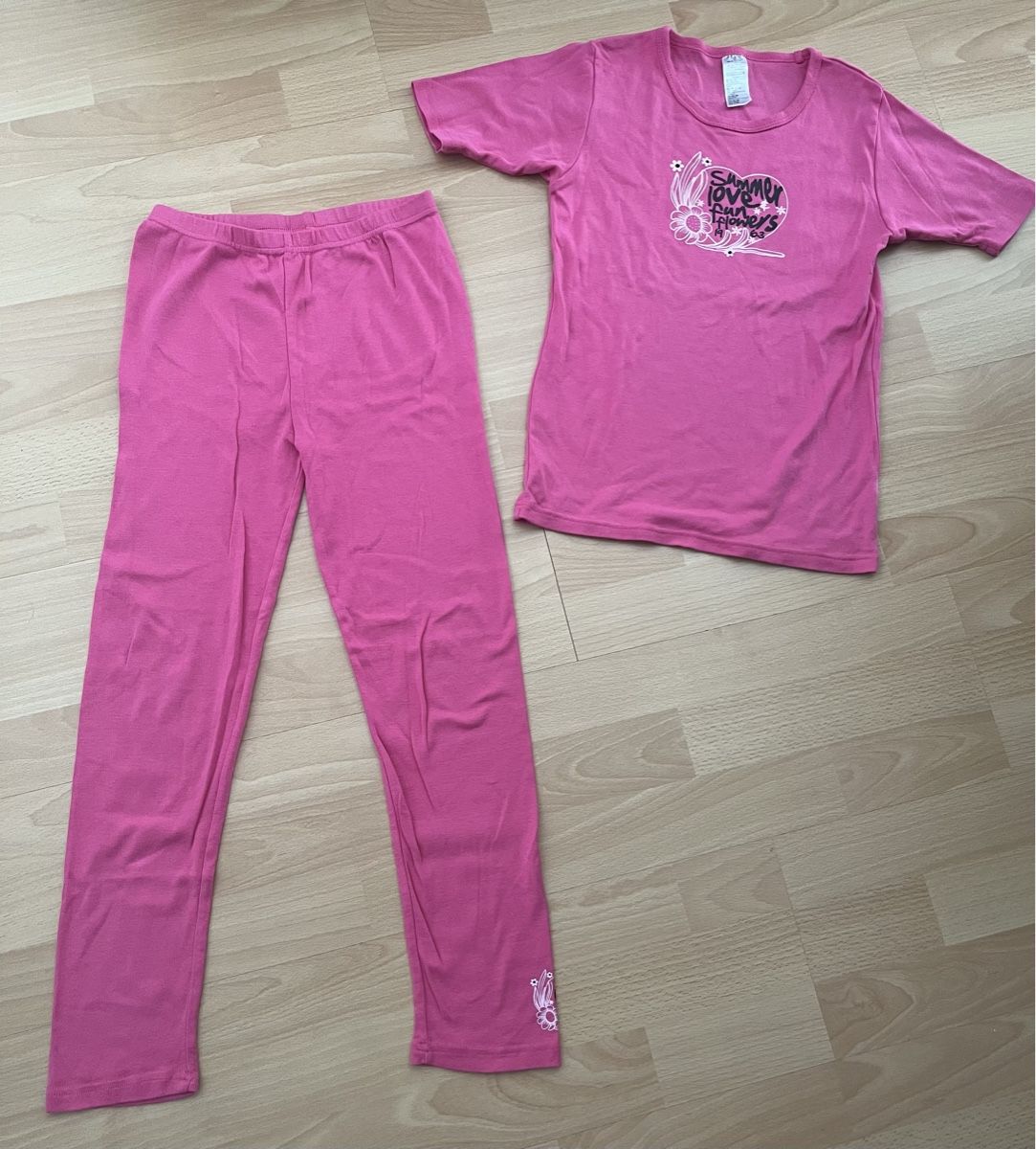 Biancheria intima: Ski-Set: Skiunterwäsche & Skipulli, Gr 146-152 – Usato da Hünenberg See venduto da spartakus02 2