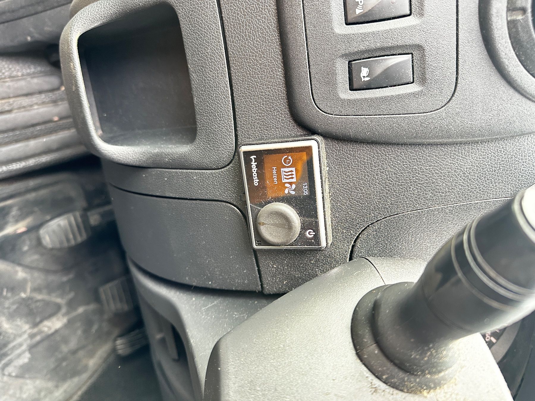 Renault Veicoli commerciali: Renault Master dCi 165 - Starker Motor - Webasto - AHK – Usato da Oftringen venduto da kaflesch 7
