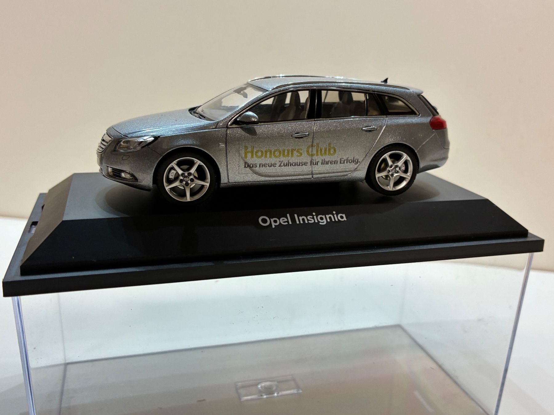 Schuco Modellautos: Modellauto Opel Insignia ST – Neu und originalverpackt aus Kräiligen von hkk 1