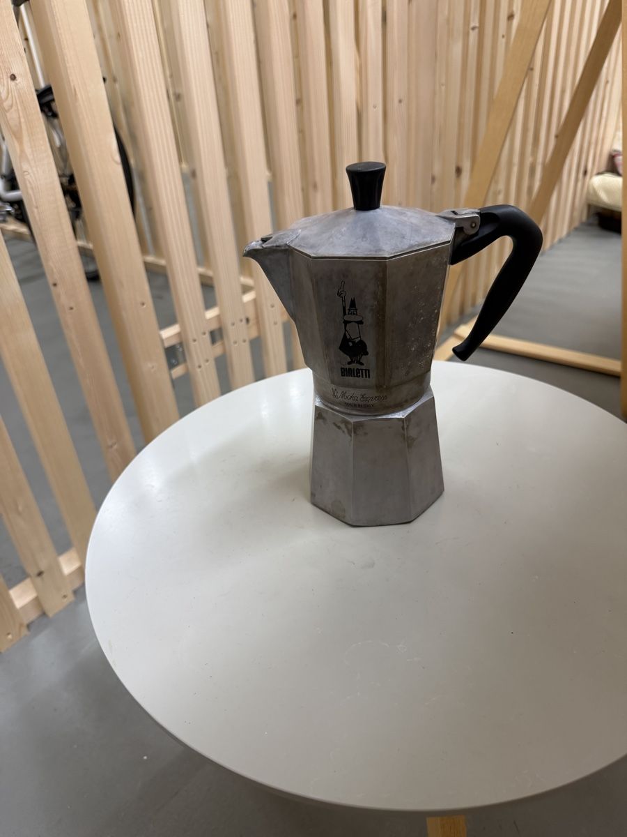 Bialetti Kaffeemaschinen & Espressomaschinen: Bialetti Moka Express Espressokocher – Gebraucht aus Basel von rqmon 1