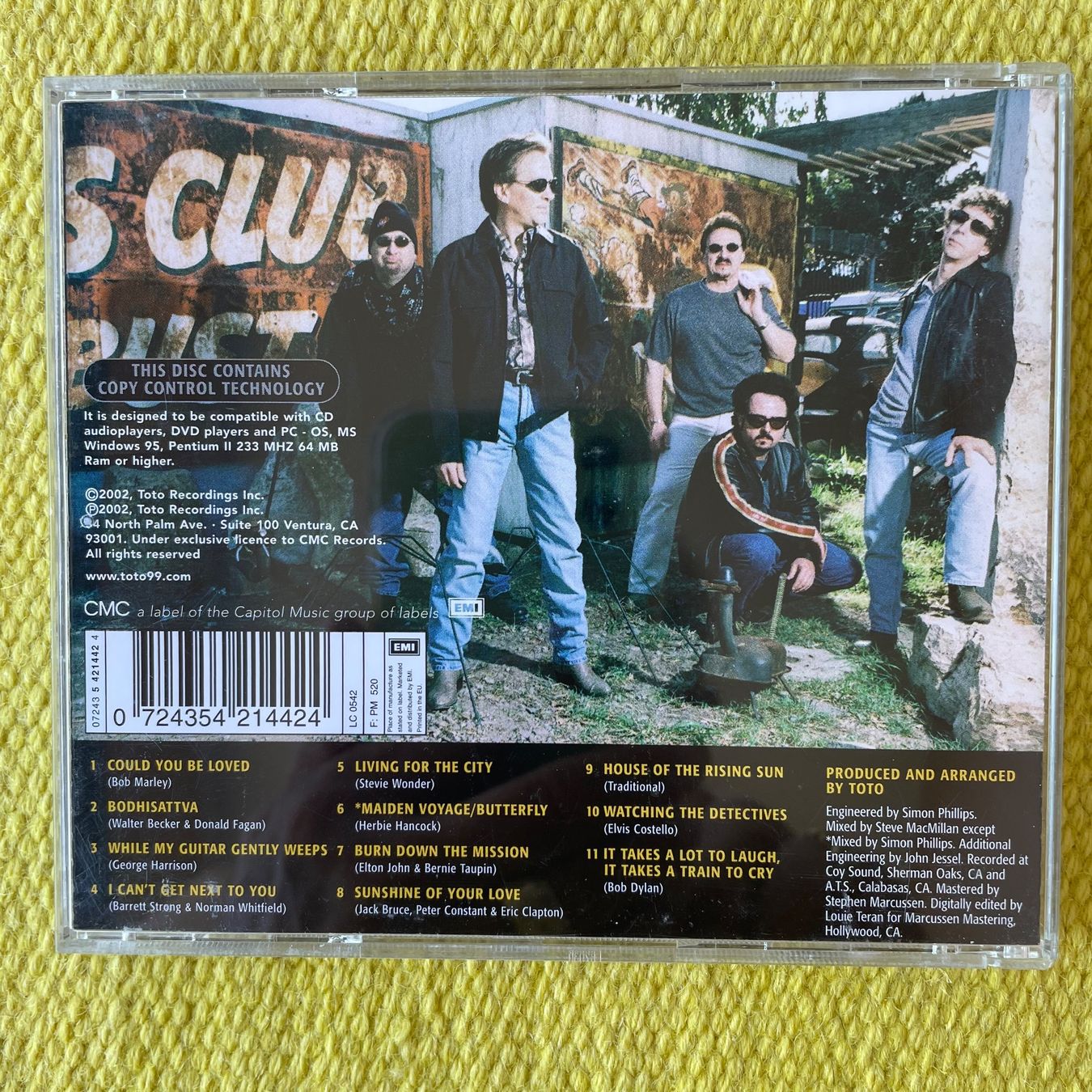CDs: TOTO-THROUGH THE LOOKING GLASS – D'occasion à Rorschacherberg par CD-Roli 1