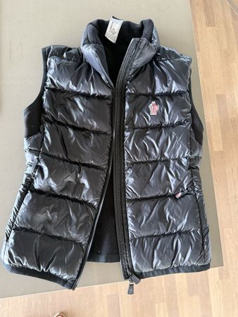 Moncler Grenoble - Daunen Weste, Schwarz, Grösse S, aus 2024