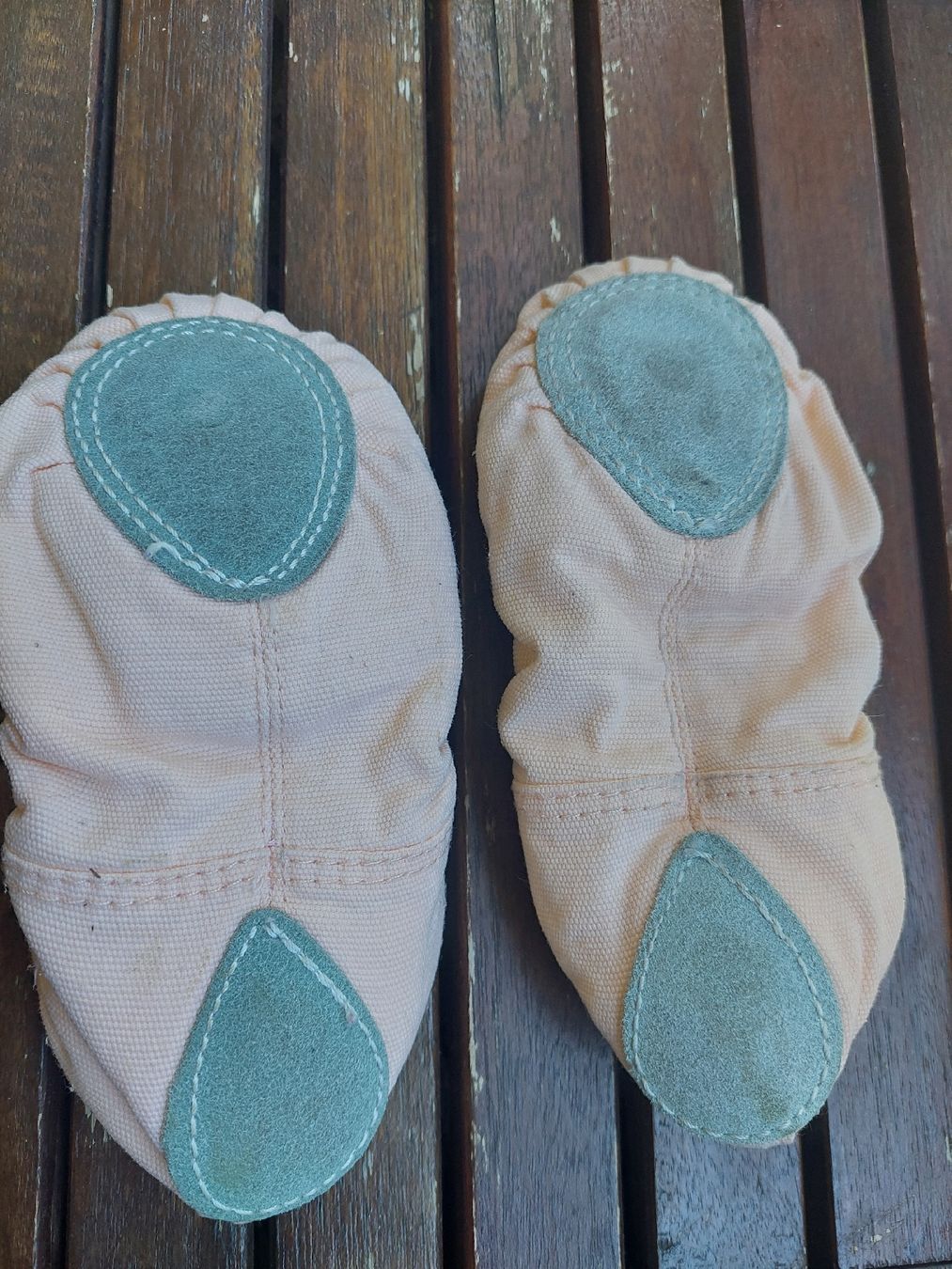 Schuhe für Mädchen: Ballettschuhe Stoff Grösse 32 neuwertig – Gebraucht aus Zürich von Paola_O 3