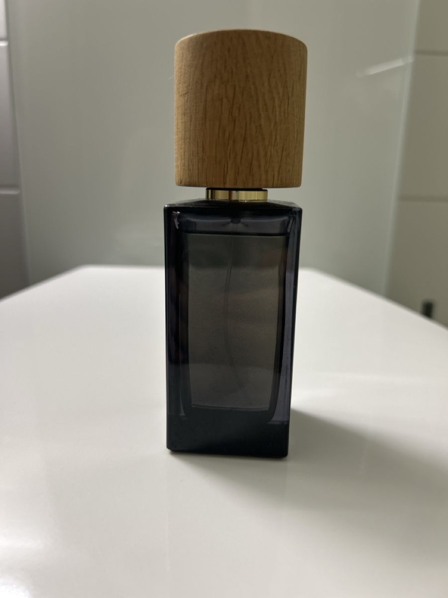 Profumi & Eau de Toilette: Memoize London Luxuria Parfum 100ml – Usato da Stansstad venduto da Leruac 1
