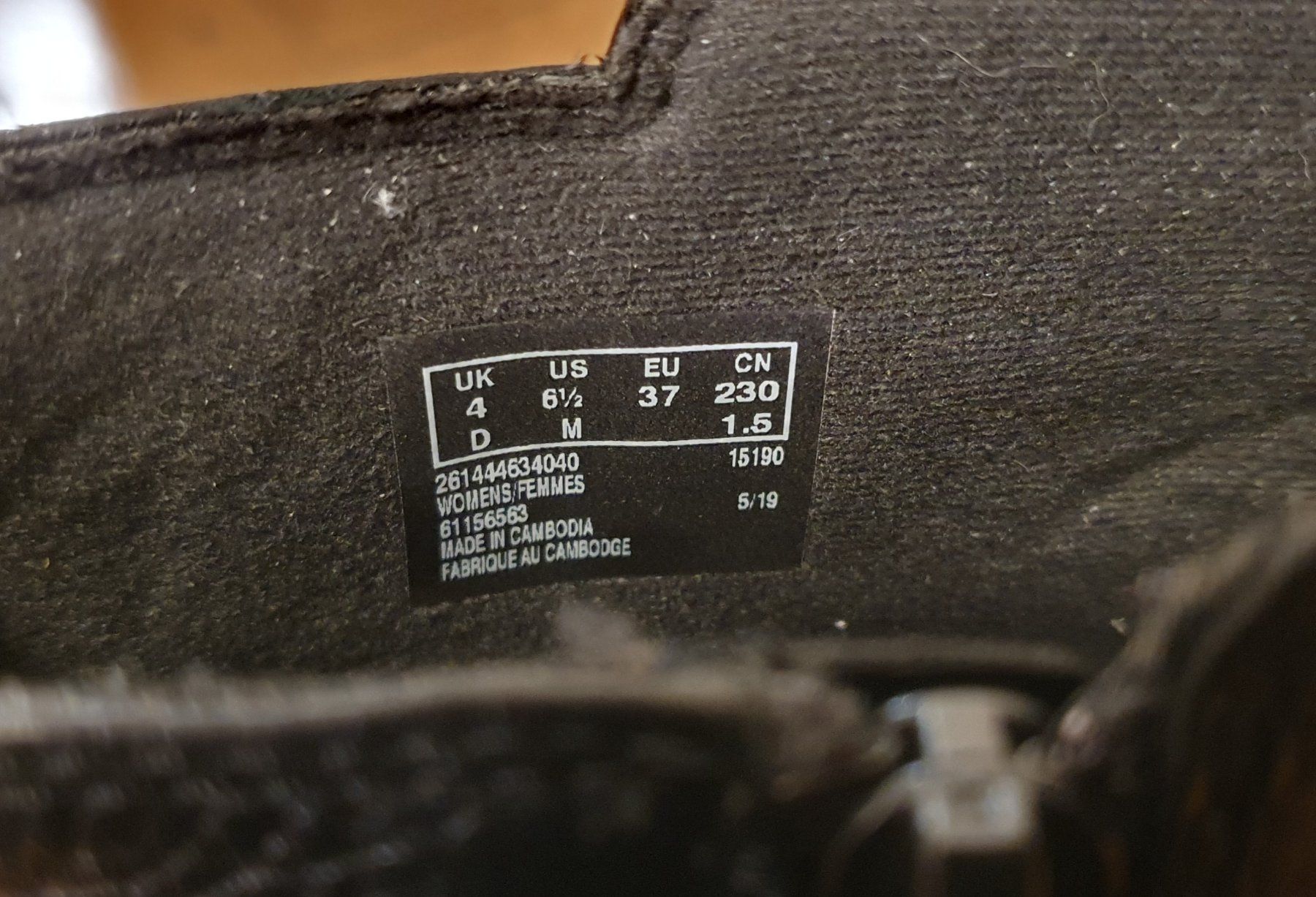 Clarks Scarpe da donna: Bottines noires Clarks taille 37 – Usato da Lausanne venduto da Xenita 5