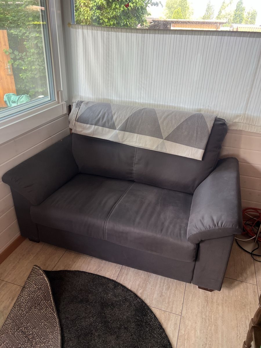 Divani: Sofa – Usato da Appenzell venduto da jul_gxy5