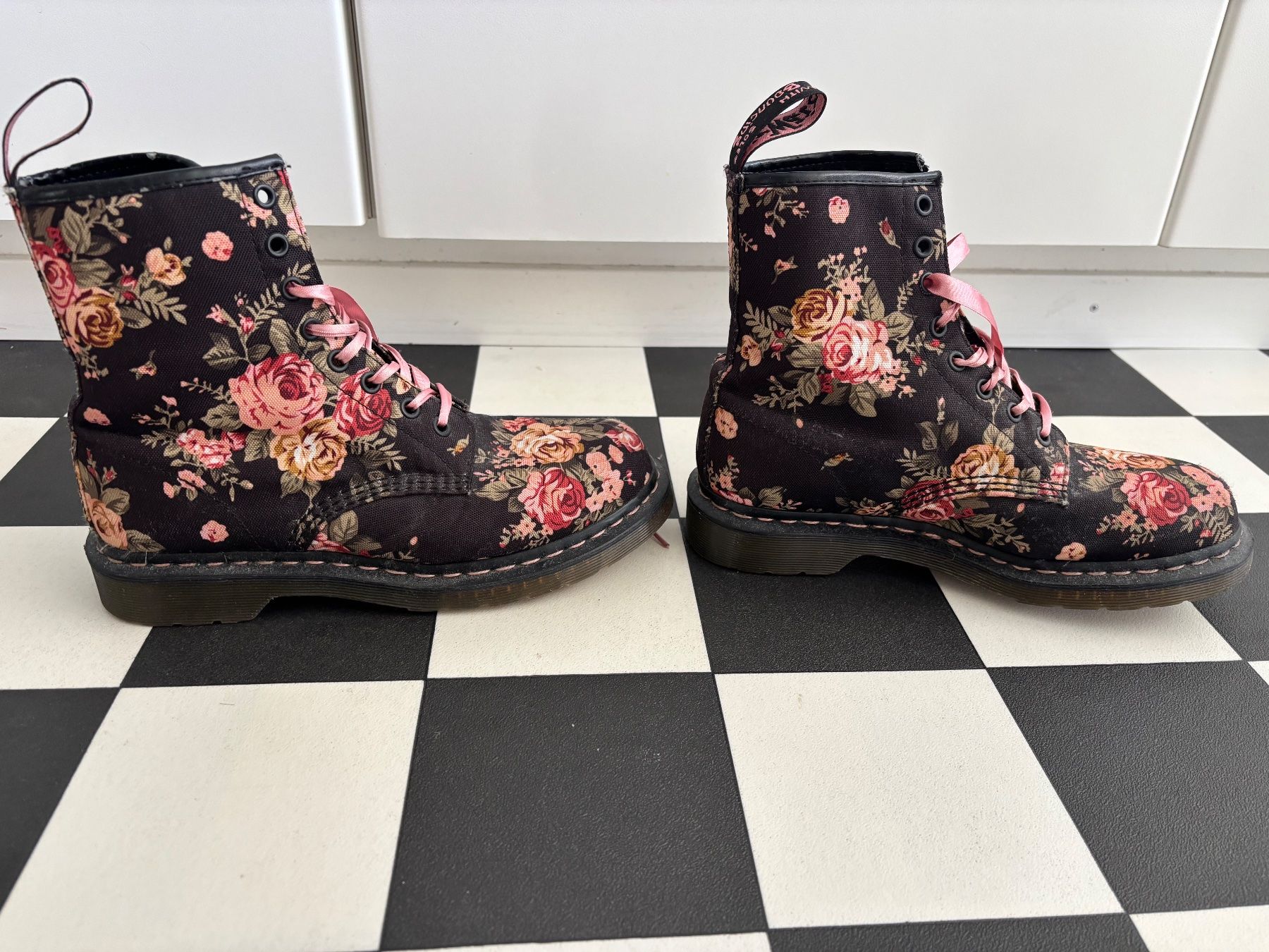 Dr. Martens Chaussures femmes: Dr Martens – D'occasion à Zürich par lui_r26y 2