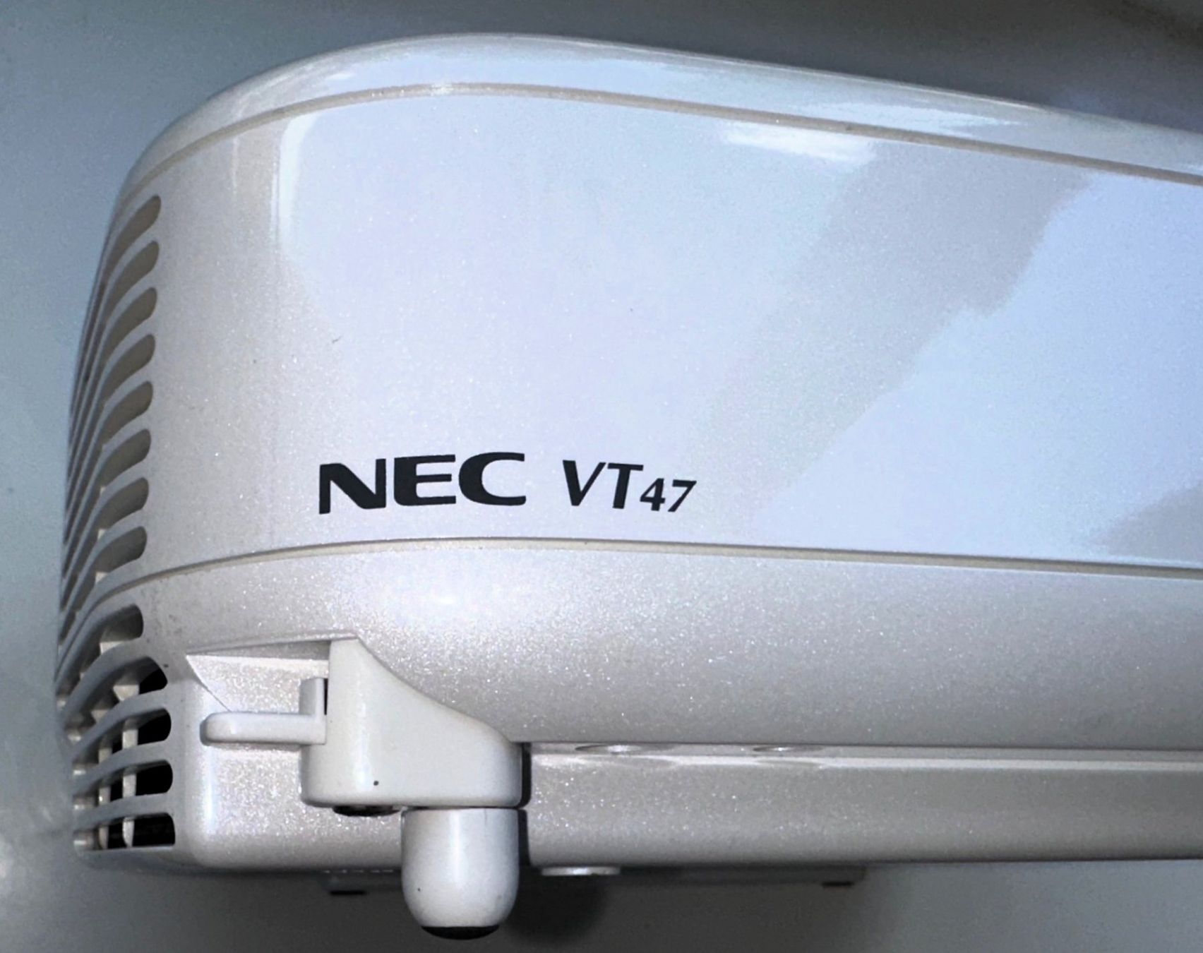 Nec Videoprojektoren: Beamer inkl. Kabel – Gebraucht aus Zürich von alocinnovregnes 3