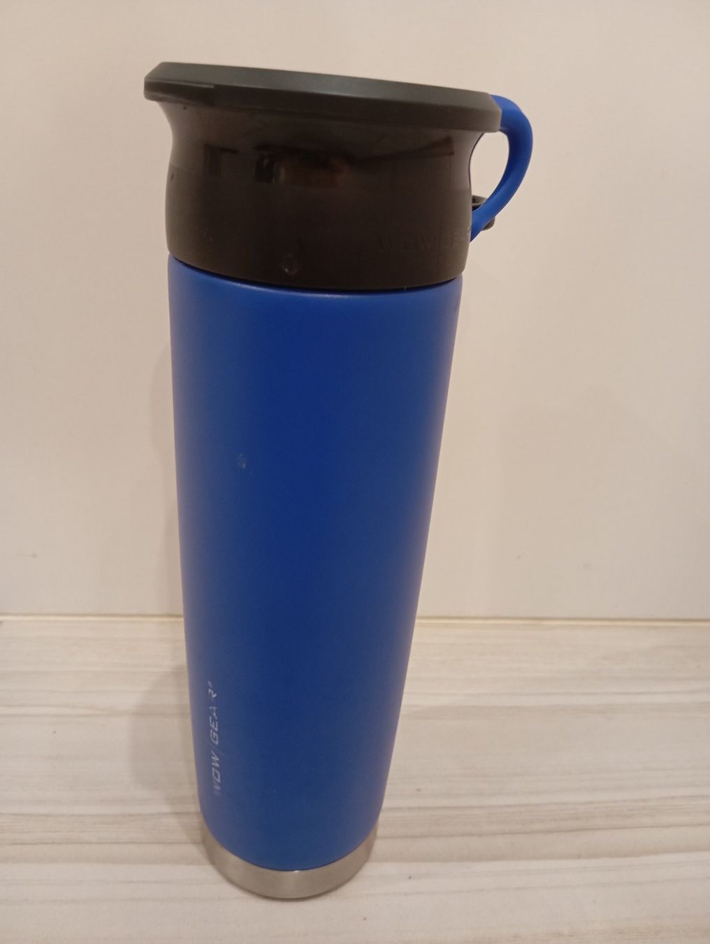 Borracce & Thermos: Wow Gear Trinkflasche Isoliert mit Deckel 650ml – Nuovo e nell'imballaggio originale da Tobel venduto da Jorca