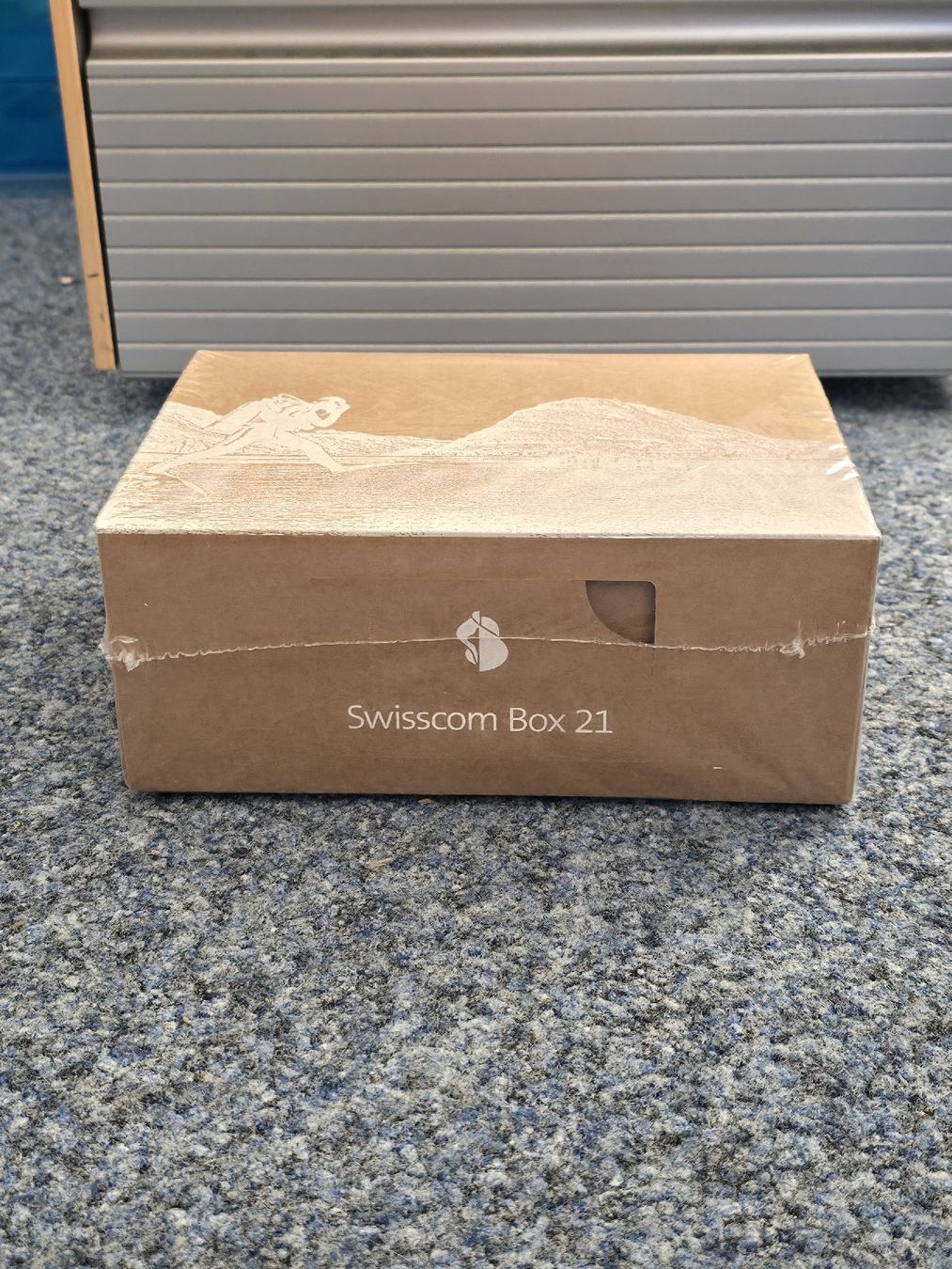 Swisscom Lettore multimediale & Streamer: Swisscom TV Box 21 in Originalverpackung – Nuovo e nell'imballaggio originale da Dietlikon venduto da litisop