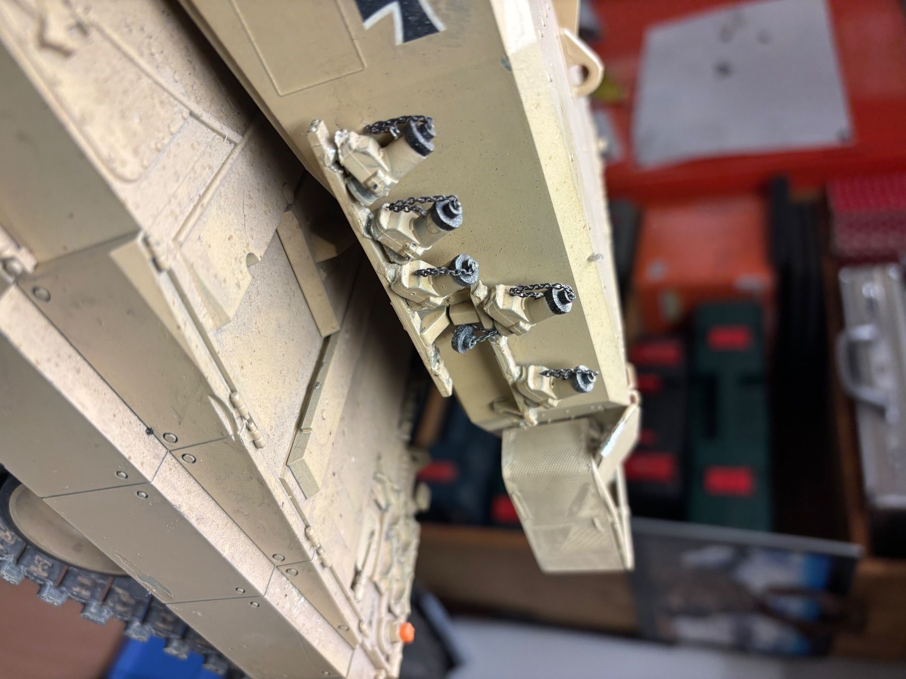 Tamiya Modellismo RC: RC Panzer Leopard 2A6 Tamiya – Usato da Zofingen venduto da melifedi 7