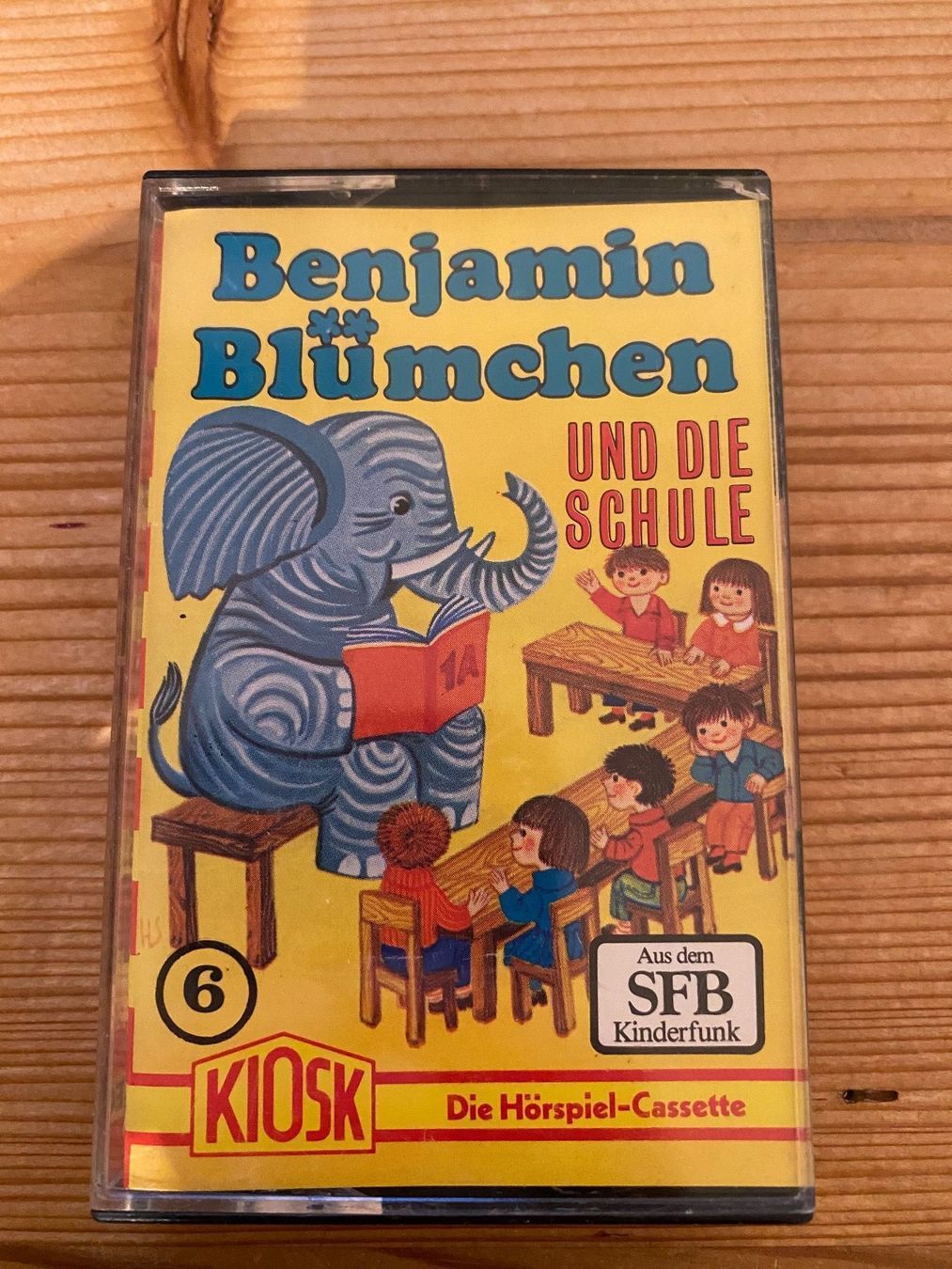 Musicassette: Kassette - Benjamin Blümchen (Folge 6) – Usato da St.Gallen venduto da kingsamas