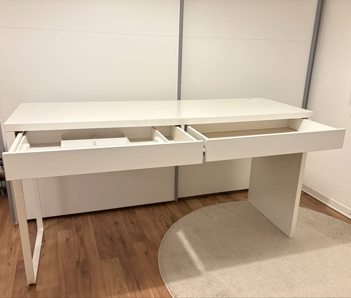 Scrivanie: Schreibtisch IKEA Micke Serie – Usato da Müllheim Dorf venduto da ldh 1