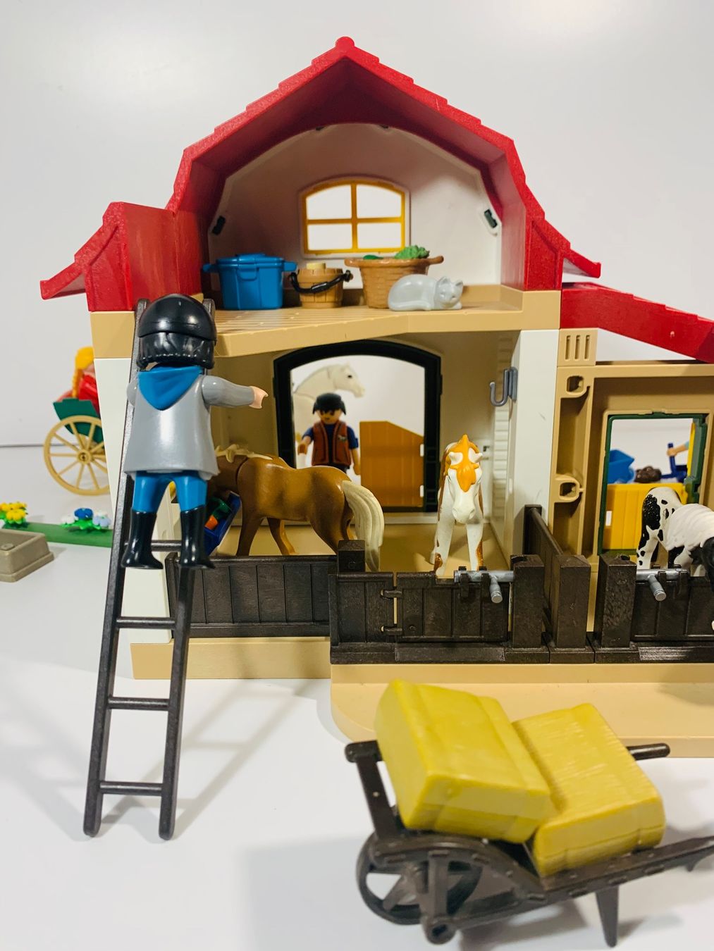 Playmobil Giocattoli: Le Ranch des Playmobils - set créé par nos enfants – Usato da Lausanne venduto da cloleman 5