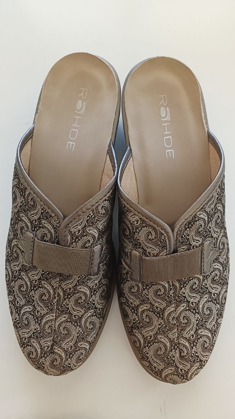 Scarpe da donna: Rohde Hausschuhe 4 1/2 – Usato da Villmergen venduto da toptip1970 3